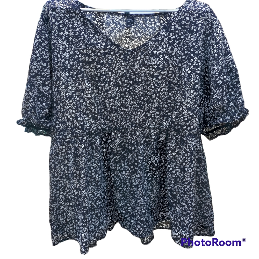 Emery Rose Floral Print Shirt